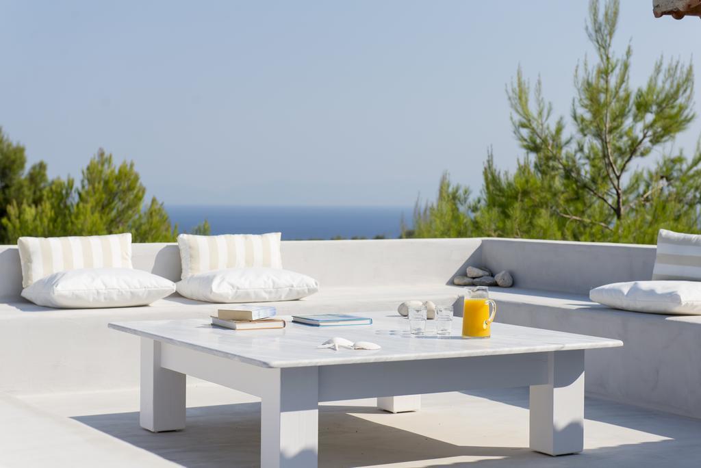 Anemolia Villas With Private Pools Near The Most Beautiful Beaches Of Alonissos Isomata Exterior photo